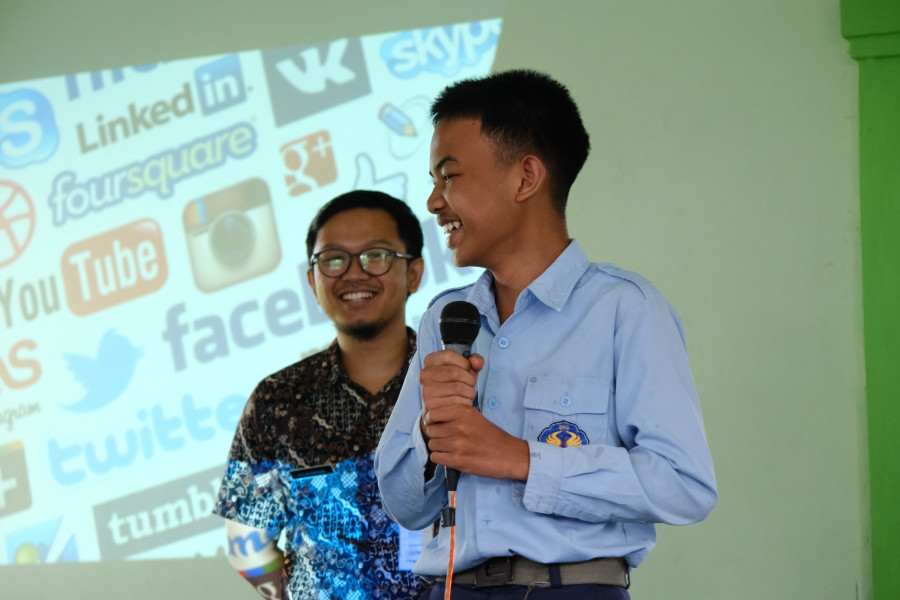 Antusias dan Interaksi Hangat Program INCAKAP di SMPN 2 Kledung
