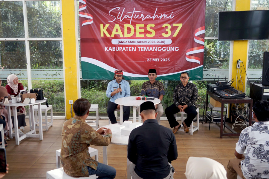 Agus Gondrong ke Kades: Digaji dari Keringat Rakyat, Harus Layani dengan Tulus