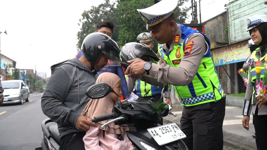 Taati dan Patuhi Aturan Lalu Lintas, Operasi Patuh Candi 2025 Dimulai