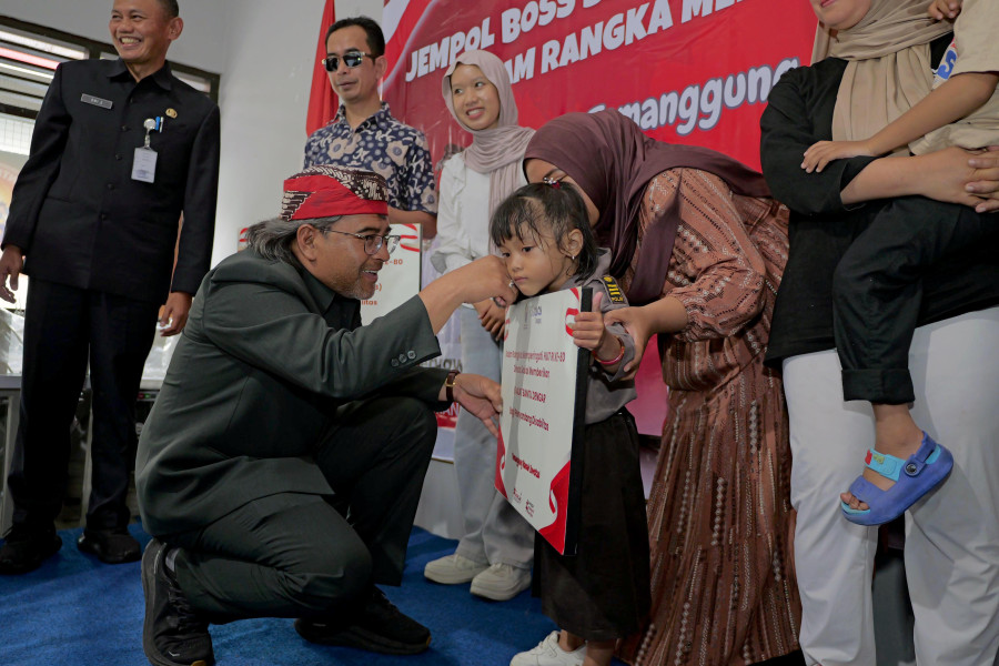 Bahagianya Penyandang Disabilitas Dapat Bantuan NIB Gratis dari Agus Gondrong