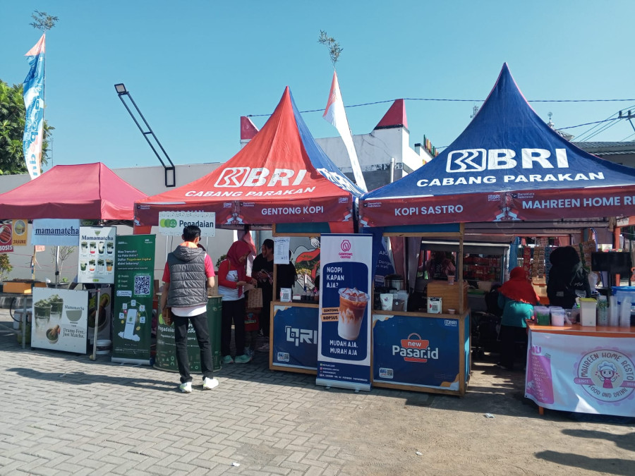 Semarak HUT ke-80 RI, BRI Turut Sukseskan Jalan Sehat dan Bazar UMKM