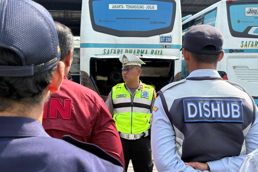 Nyawa di Jalan Menurun, Lecet di Jalan Meningkat; Kecelakaan Temanggung 2025 Dievaluasi