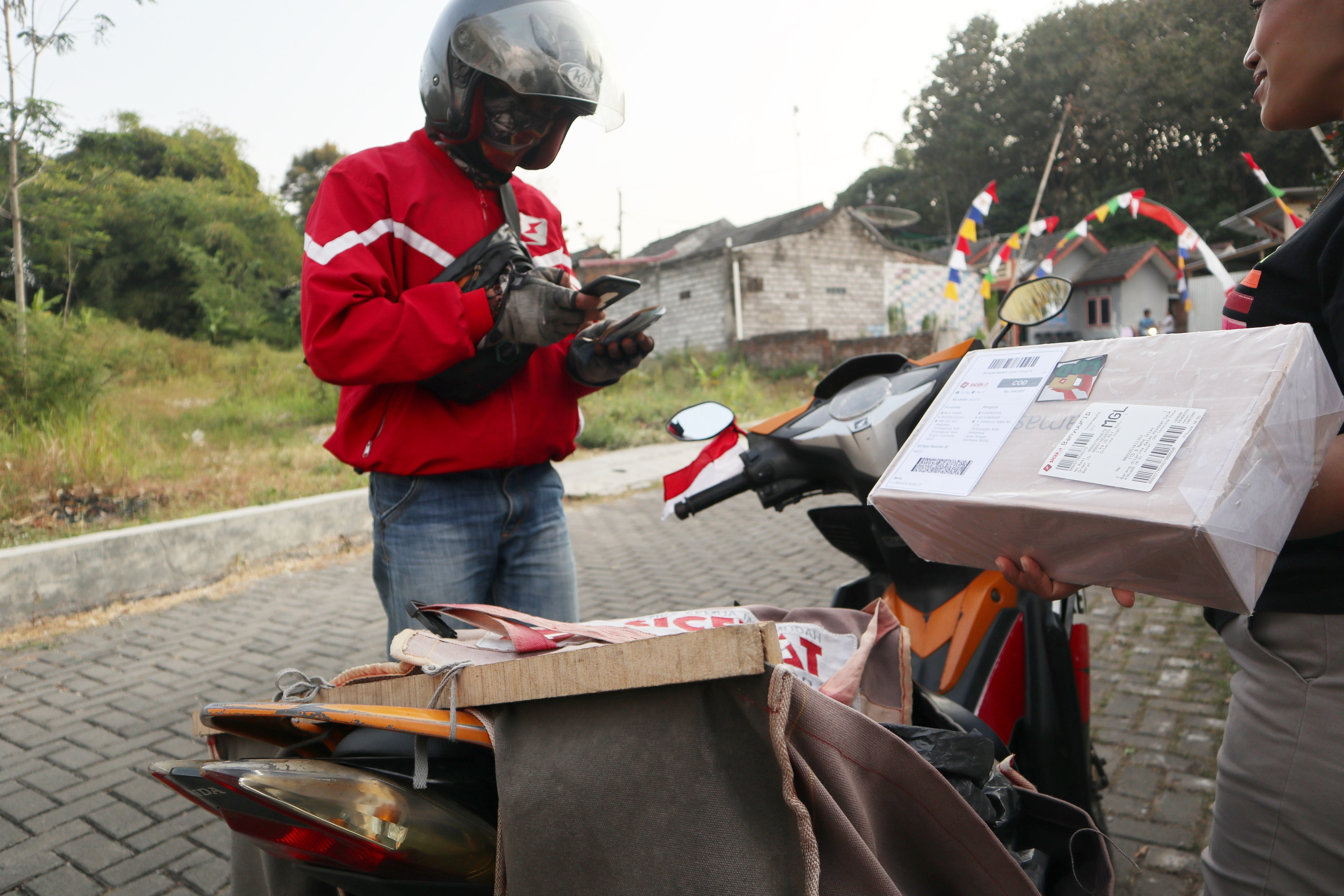 Transaksi Jasa Pengiriman Barang Alami Peningkatan Selama Pandemi