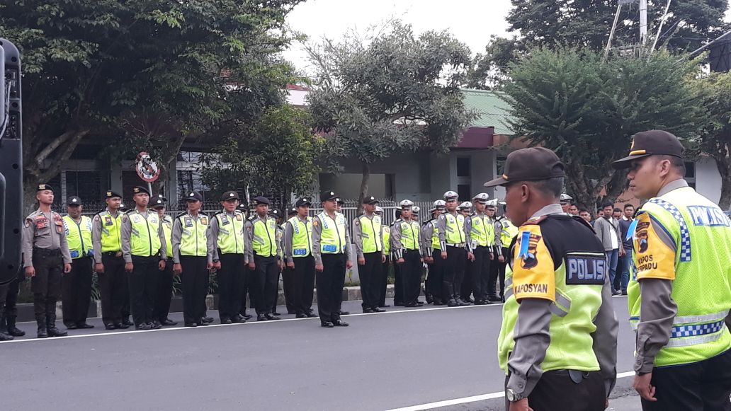 Personil Pengamanan gabungan siap amankan malam tahun baru