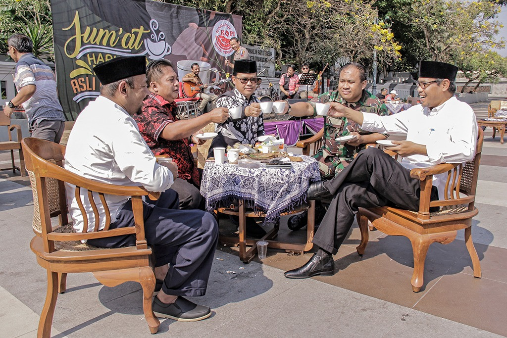 Hari Wajib Minum Kopi Asli Temanggung