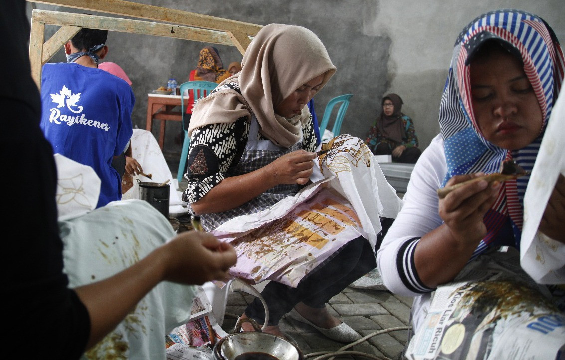 Pelaku Batik  Temanggung Ikuti Uji Kompetensi.