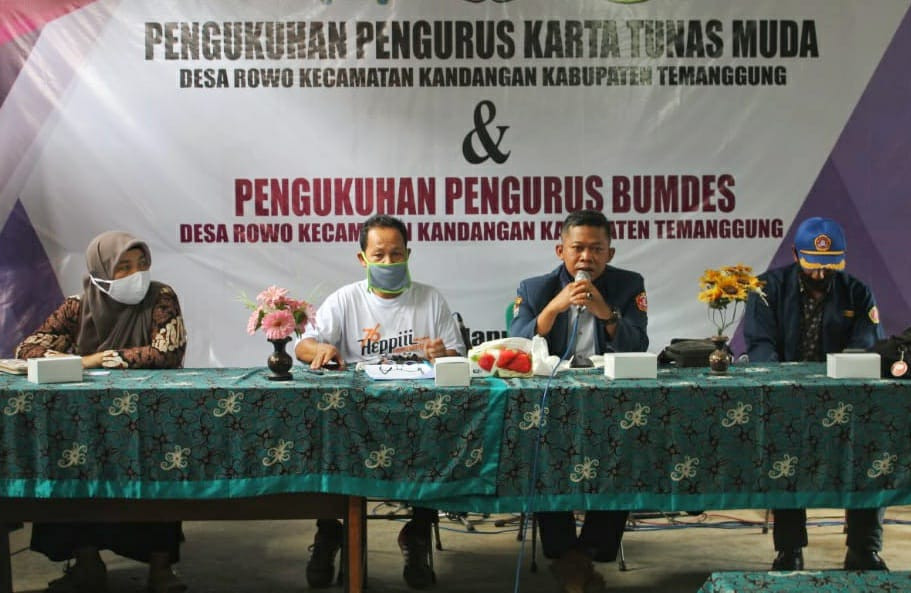 Pengurus Karang Taruna dan BUMDes Desa Rowo Resmi Dikukuhkan