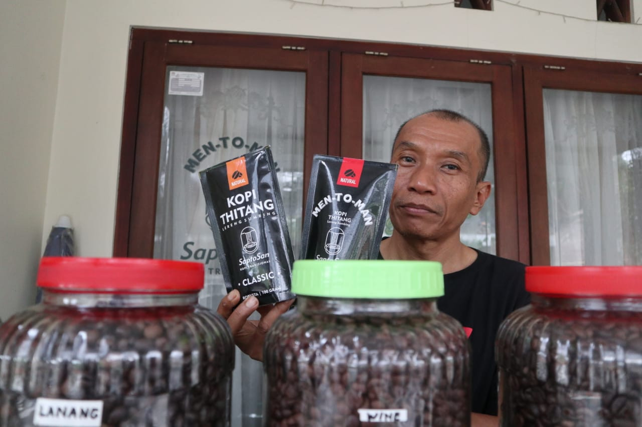 Penjualan Kopi Tradisional Terimbas Pandemi