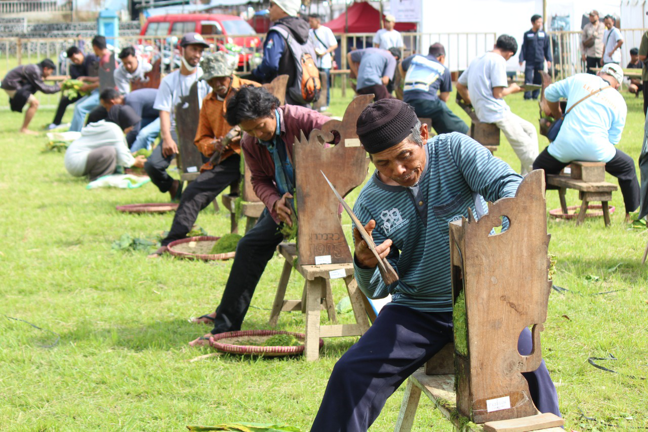 Nganjang Sembilan Puluh Meter, Warisan Budaya Wajib Dilestarikan