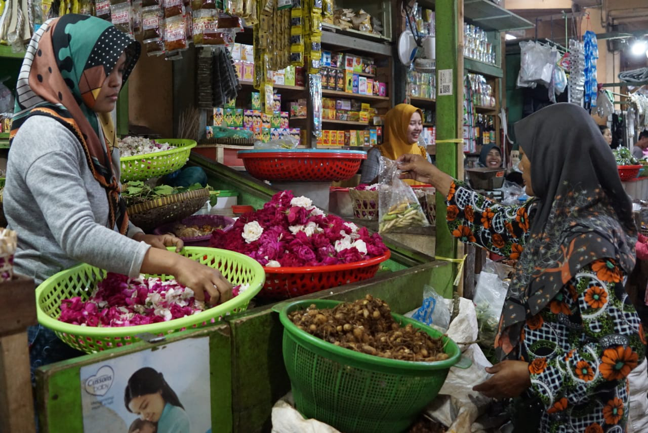 Jelang Ramadhan, Harga Bunga Mawar di Temanggung Capai Rp350 Ribu Perkilogram