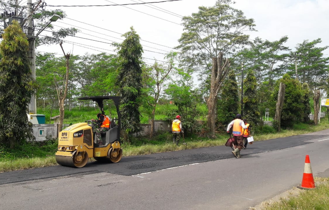 DPUPR Temanggung Siagakan Unit Reaksi Cepat Perbaikan Jalan 