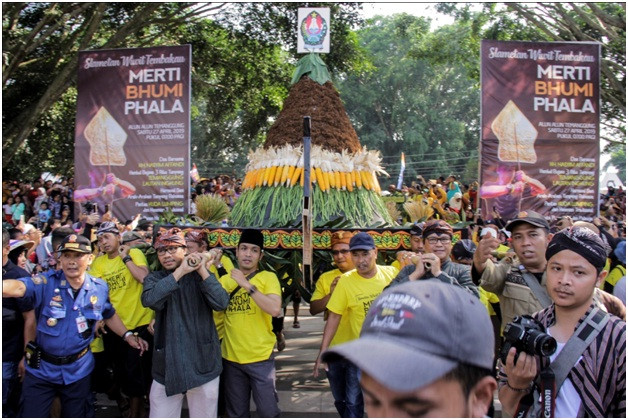 Selametan Wiwit Mbako Bumi Phala Sebagai Destinasi Wisata Budaya Temanggung