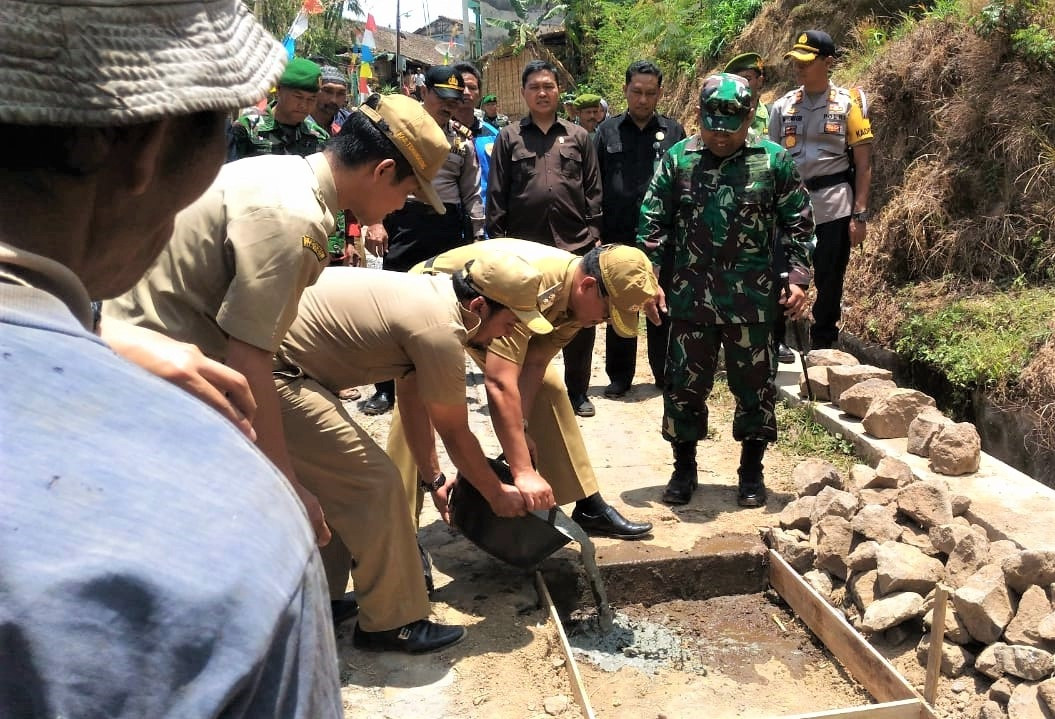 TMMD Sengkuyung tahap III Tahun 2018 Tingkatkan Kesejahteraan Masyarakat Desa