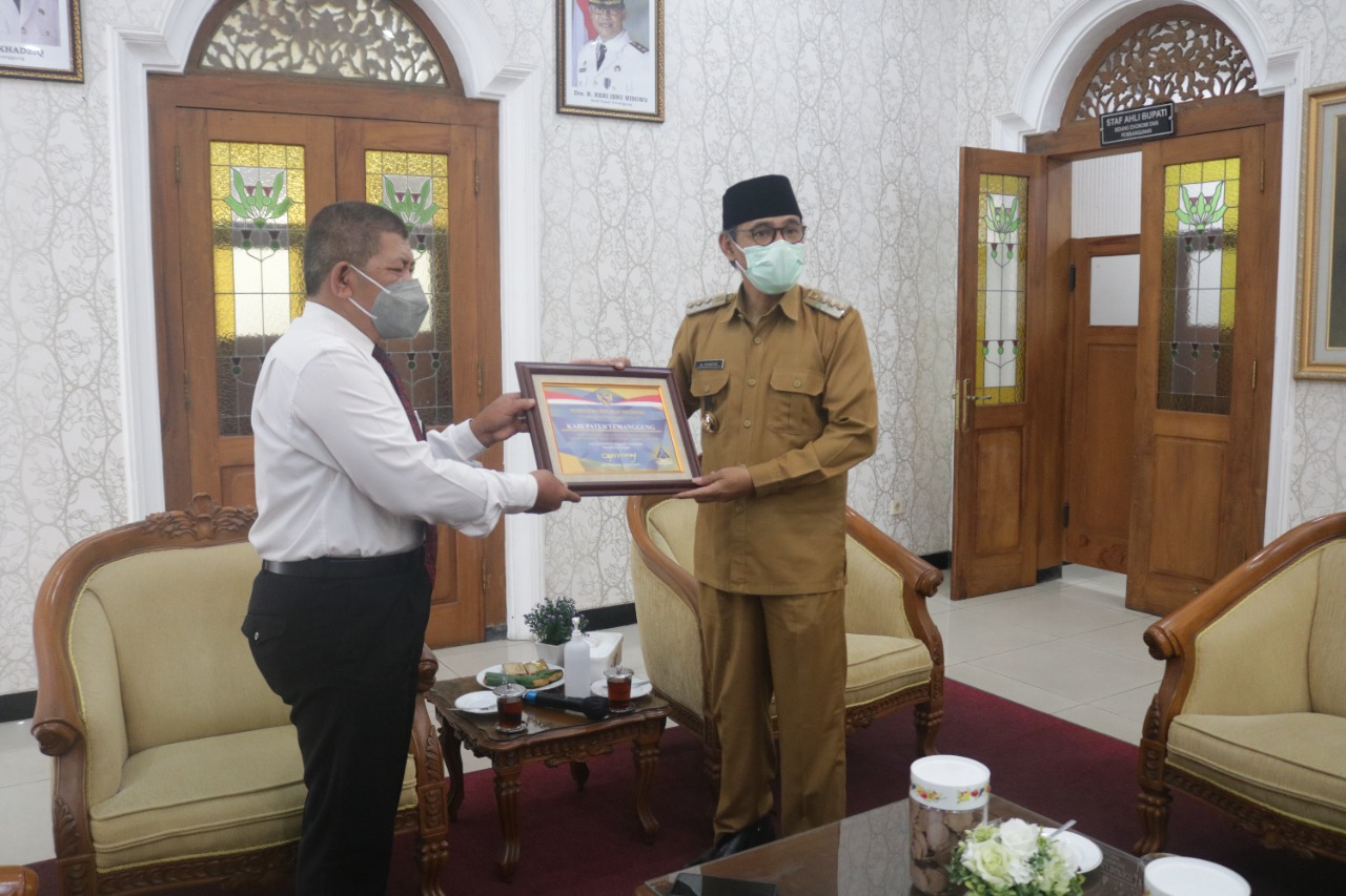 Raih WTP ke-9 Pemkab Temanggung Terima Piagam dan Plakat dari Kemenkeu