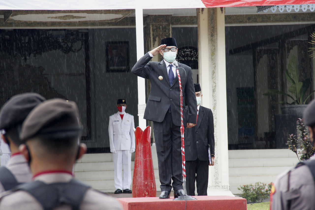 Hari Pahlawan Jadi Inspirasi Kalahkan Kemiskinian dan Kebodohan