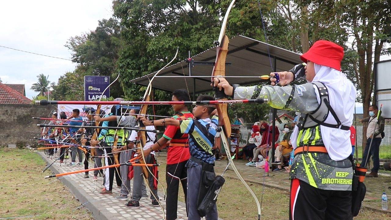 Perpani Temanggung Gelar Kejurkab Panahan