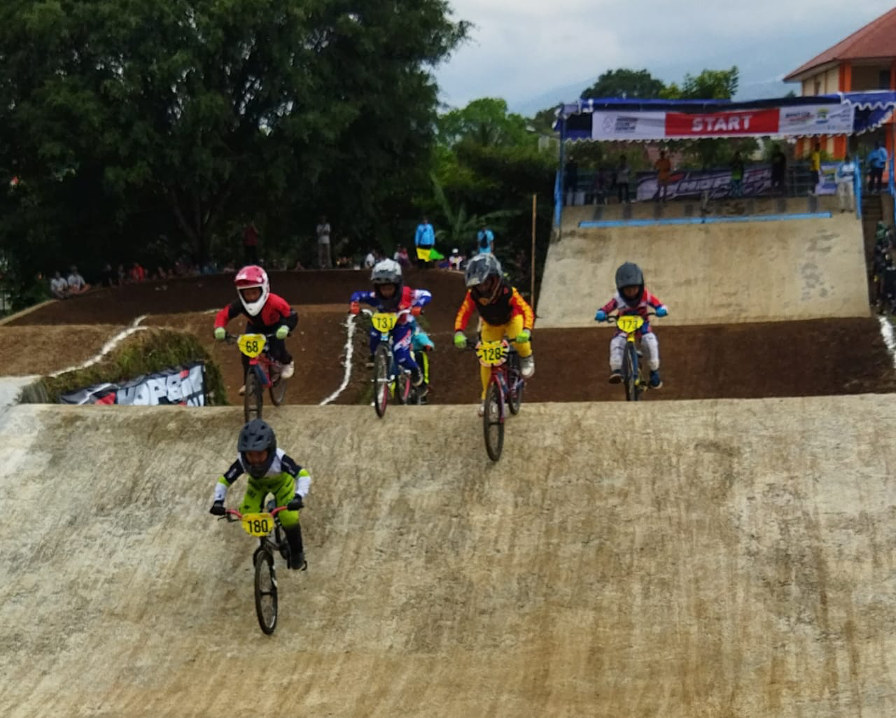 Ratusan Atlet Ikuti Temanggung BMX Bupati Cup 2022