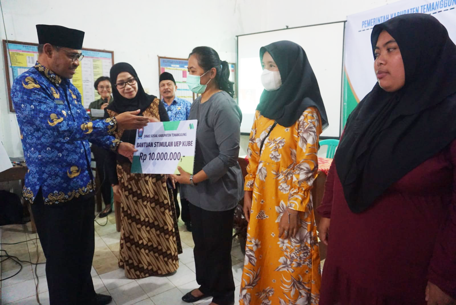 Pelatihan KUBE Dorong Kemandirian Ibu Rumah Tangga