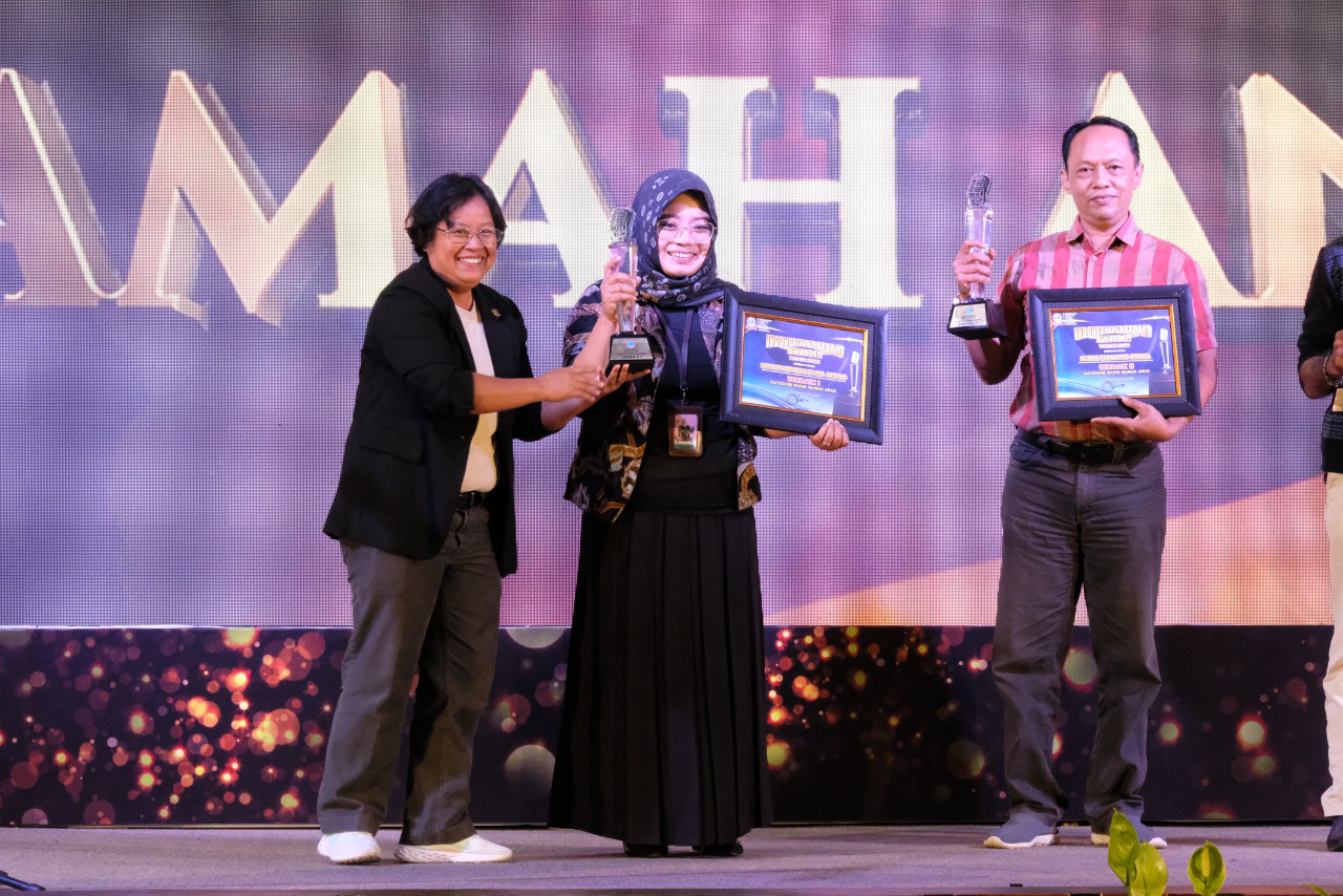 eRTe FM Raih Kategori Terbaik Radio Ramah Anak pada Persada.id Award