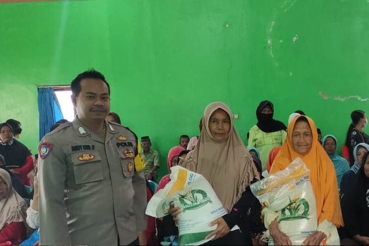 Bantuan Cadangan Pangan Pemerintah Disalurkan untuk 85.954 KPM