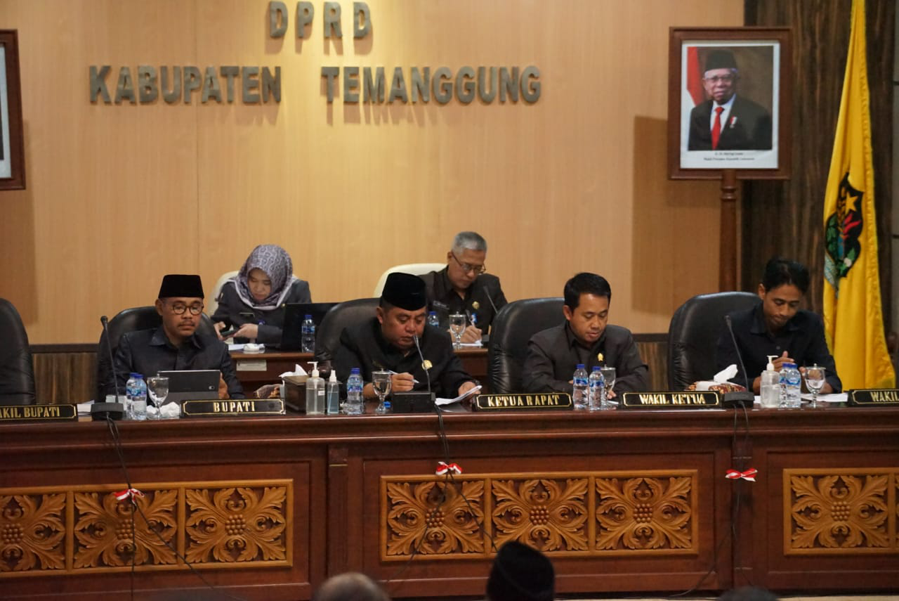 Rapat Paripurna DPRD Bahas Raperda Perubahan APBD Tahun Anggaran 2023