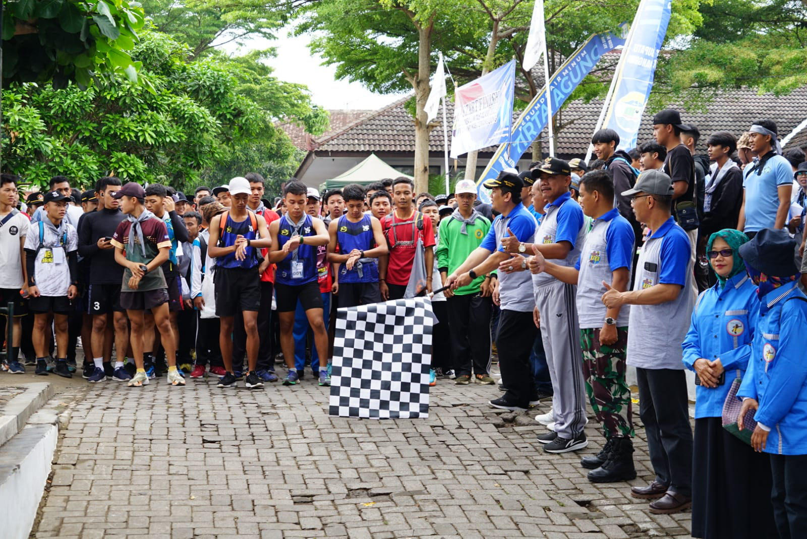 Pupuk Jiwa Patriotisme Melalui Lomba Lintas Alam