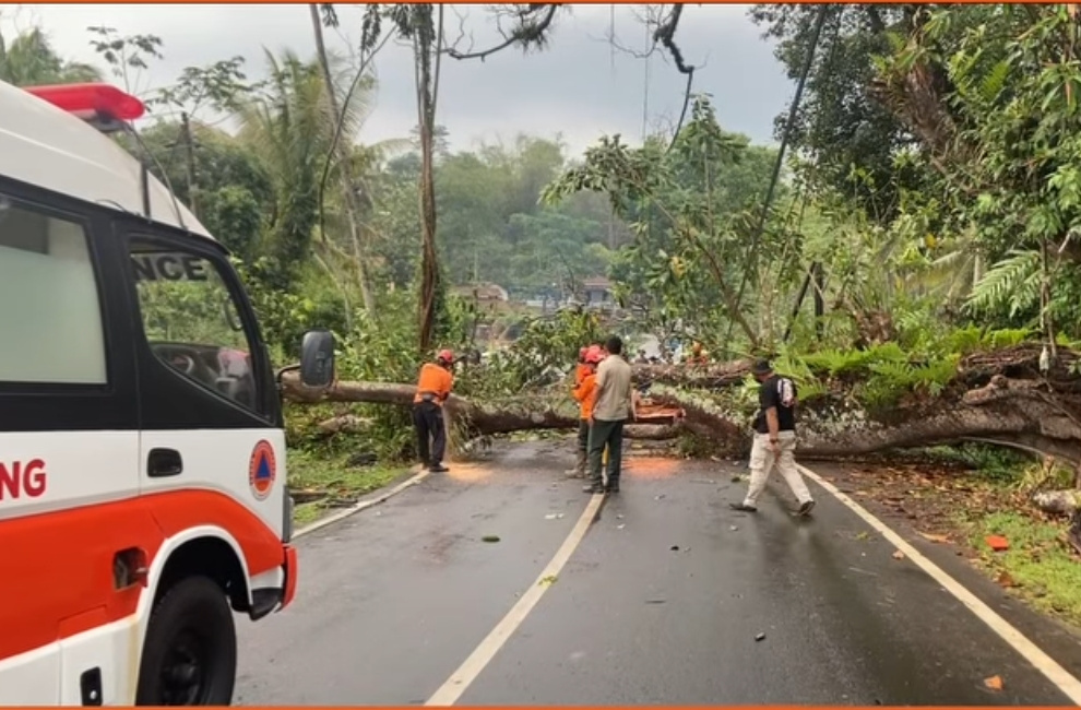 Waspada Pancaroba, Puting Beliung Hingga Fenomena Hujan Es