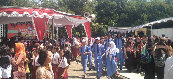 Pameran Pendidikan 2017 Disambut Antusias Masyarakat Temanggung