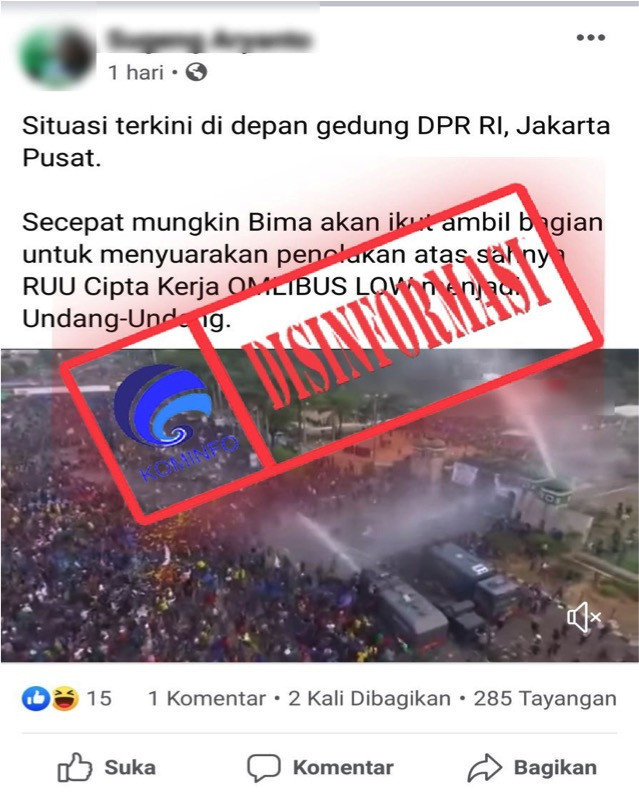 [DISINFORMASI] Video Aksi Demonstran di Depan Gedung DPR RI