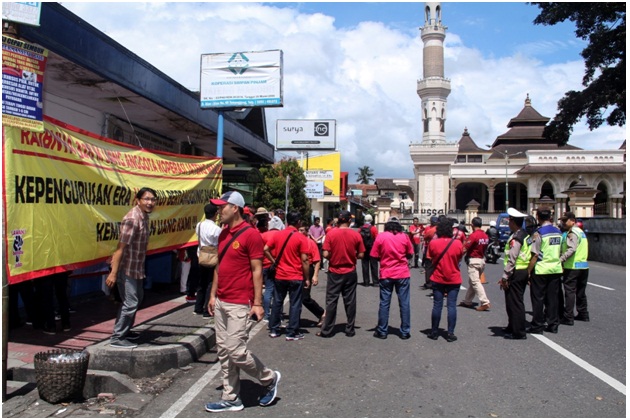 Koperasi Jateng Mandiri Diduga Gelapkan Uang Nasabah 328 M