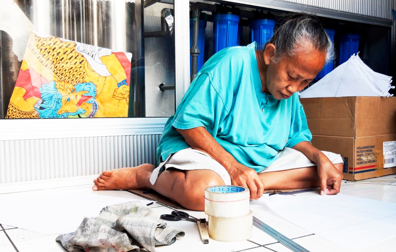 Memanfaatkan Musim Layang-layang di Tengah Pandemi 