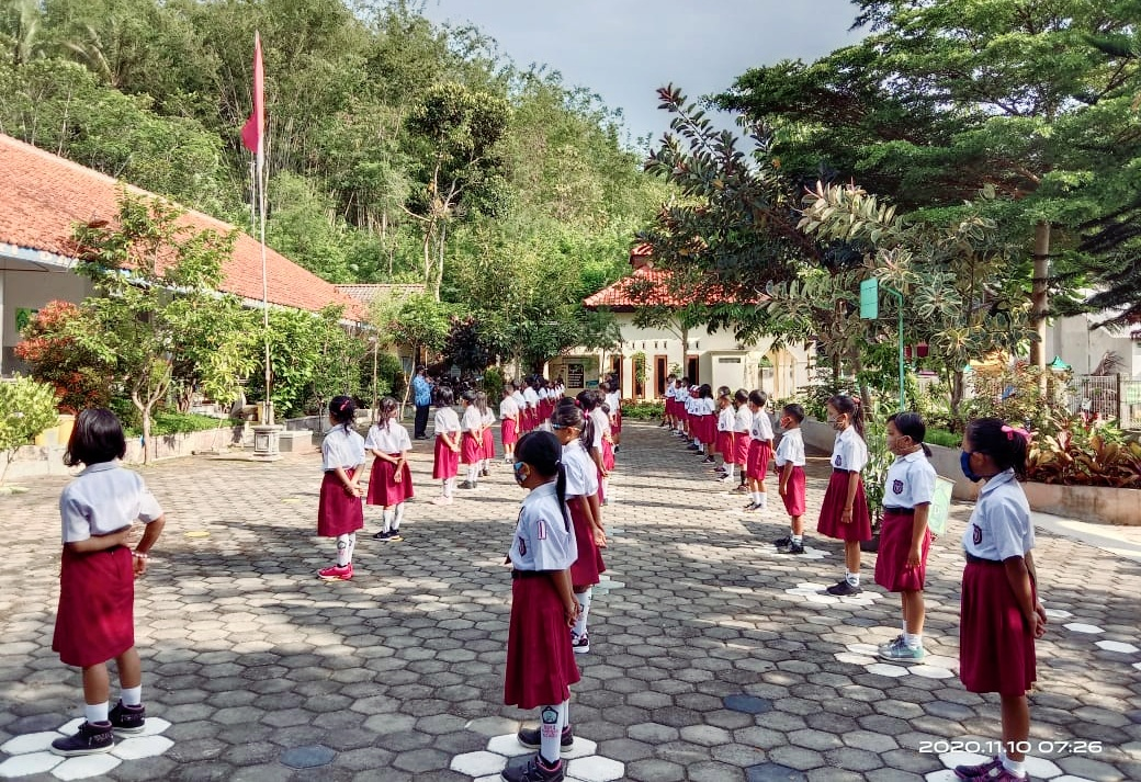 SDN 2 Kundisari Gelar Apel Peringatan Hari Jadi Temanggung