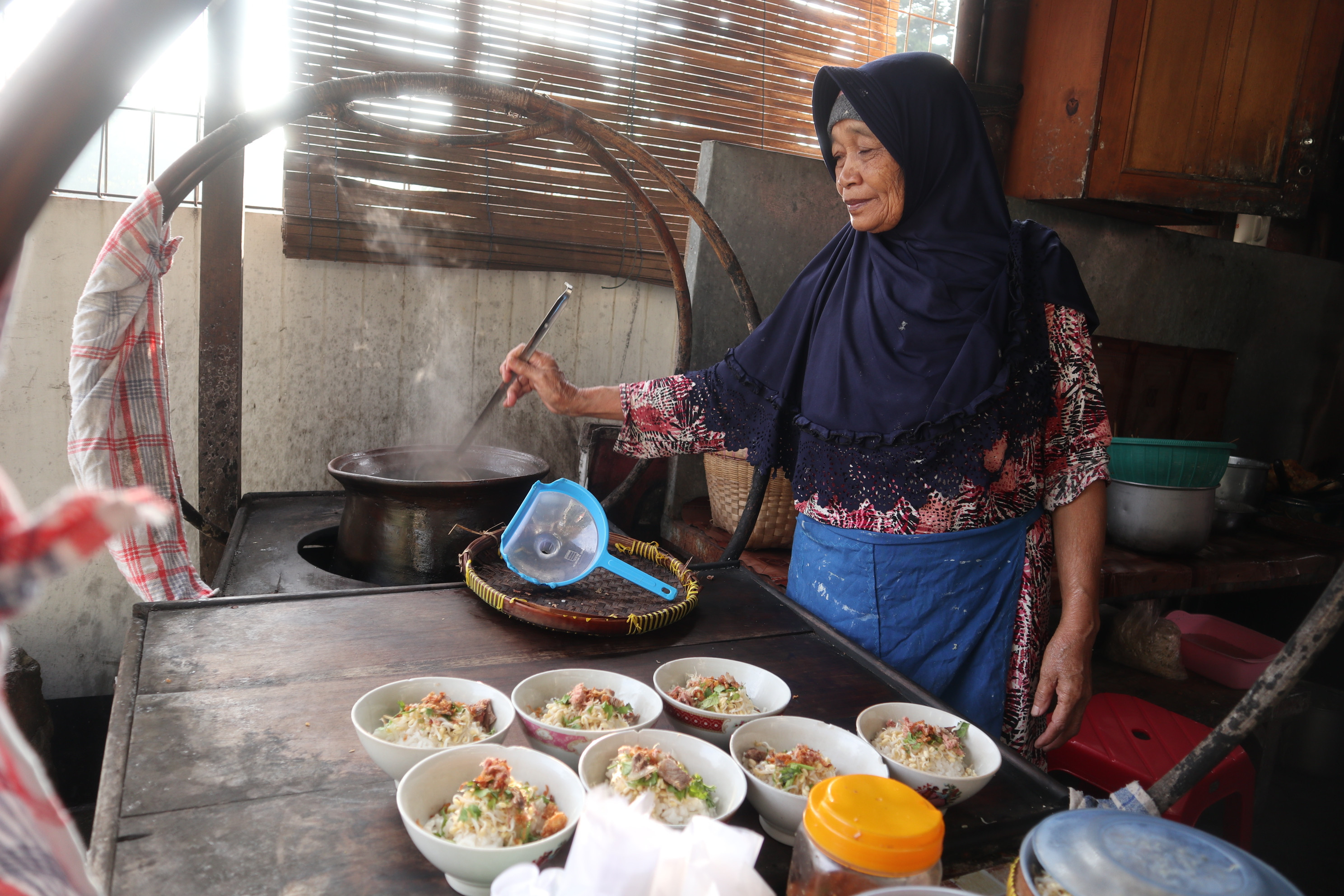 Berbisnis Soto Kuali Secara Waralaba